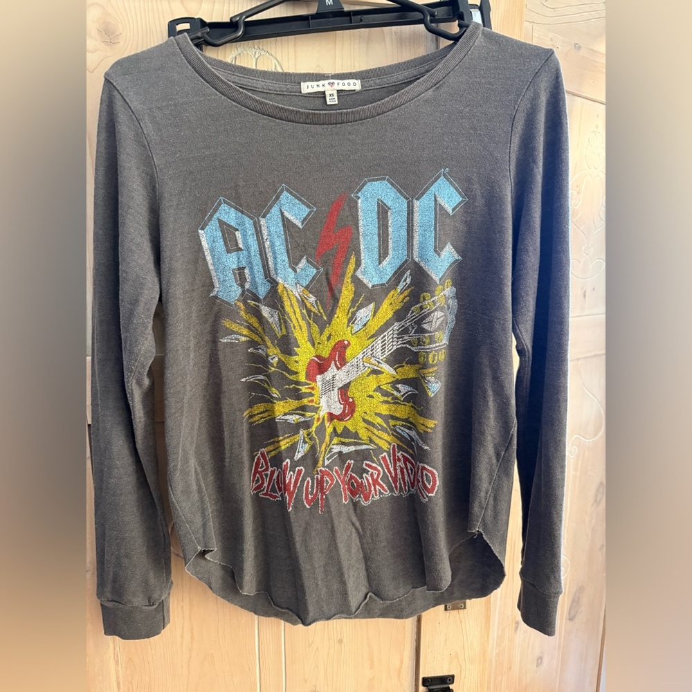 Ac/dc shirt